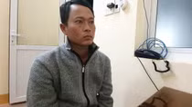 Giở trò đồi bại với em gái cùng mẹ khác cha