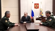 Tổng thống Putin kích hoạt lực lượng răn đe hạt nhân