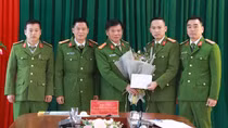 Khen thưởng Ban chuyên án bắt giữ thành công anh trai “Tàng Kaengnam”