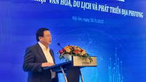 Phát triển công nghiệp văn hóa, du lịch gắn với phát triển địa phương