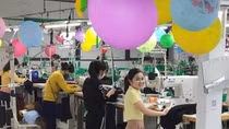 Các khu công nghiệp “khát” lao động