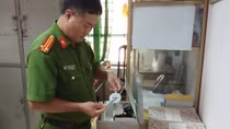 Trung tá Công an có biệt tài "giải mã tử thi"