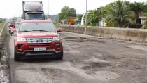 QL1A nham nhở, cử tri Phú Yên không hài lòng với trả lời của Bộ GTVT