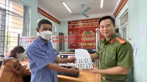 Trong vòng 15 phút, công dân hoàn tất thủ tục cấp đăng ký xe mô tô