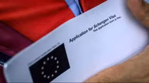 Một thành viên EU phát triển dự thảo cấm visa toàn khối với du khách Nga