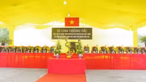 Truy điệu và an táng 16 hài cốt liệt sĩ hy sinh tại chiến trường Lào