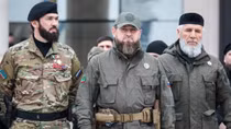 Lính Chechnya tuyên bố chiếm tòa thị chính Mariupol, thượng cờ Nga