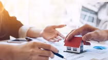 Tìm người ký hợp đồng mua bán đất với Nguyễn Đăng Thành và Công ty Phú Thành