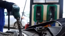Xử lý nghiêm vi phạm trong kinh doanh, bán lẻ xăng dầu