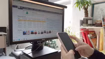 Sốc với phí tin nhắn SMS banking lên đến tiền triệu