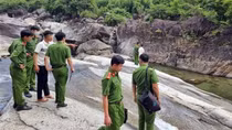 Đi tắm suối sau lễ khai giảng, 2 học sinh lớp 10 bị đuối nước