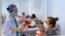 Bệnh sốt xuất huyết bùng phát theo chu kỳ: Người dân không nên chủ quan