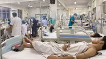 Dịch truyền đặc trị sốc sốt xuất huyết về tới Việt Nam