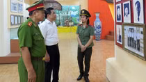 Những người lính “giữ lửa” truyền thống An ninh khu V