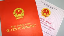 Giáo viên bị bắt vì làm sổ đỏ giả "cắm" lấy tiền tiêu xài