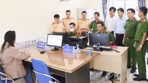 Công an cấp huyện, cấp xã tại Hà Tĩnh, Quảng Bình triển khai cấp biển số xe