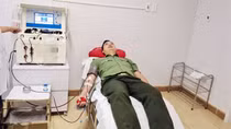 Đại úy Công an kịp thời hiến máu cứu người qua cơn nguy kịch