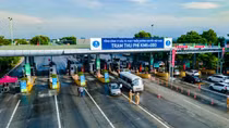 Thu phí không dừng trên đường cao tốc: Lỗi từ hệ thống phần mềm đến lỗi “quên” của chủ xe