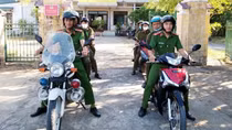 Bình yên bên cửa biển Tư Hiền