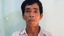 Đánh người, cướp xe của người yêu cũ để... cấn nợ