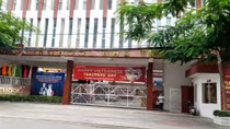 Trường Ischool Nha Trang chuẩn bị mở cửa trở lại, bác sĩ đến tư vấn