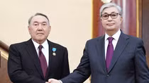 Có bàn tay nước ngoài ở Kazakhstan?