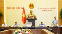 Thu hồi đất, trái phiếu doanh nghiệp, môi trường là những điểm “nóng”