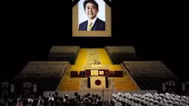 Khoảnh khắc xúc động trong lễ quốc tang cố Thủ tướng Shinzo Abe