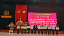 Khen thưởng thành tích phòng, chống ma tuý tuyến biên giới Việt - Lào