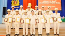 Công an tỉnh Cà Mau tuyên dương 12 gương mặt trẻ tiêu biểu