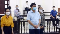 Xin “giảm nhẹ trách nhiệm hình sự”, bị cáo Nguyễn Đức Chung được giảm 1 năm tù