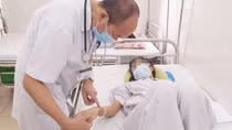 Sốt xuất huyết tiếp tục bùng phát mạnh, Hà Nội đã có 12 người tử vong