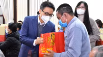 Phó Thủ tướng Vũ Đức Đam thăm, tặng quà Tết tại tỉnh Thừa Thiên-Huế