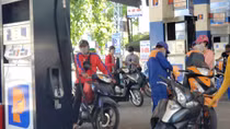 Nguyên nhân một số cửa hàng xăng dầu ở Đà Nẵng treo bảng hết xăng, hoặc bán với số lượng hạn chế