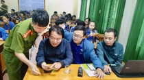 Bài thơ “Kể chuyện Công an xã” gây sốt cộng đồng mạng