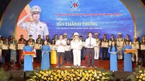 “Cây sáng kiến” tại cửa khẩu Cảng hàng không quốc tế Tân Sơn Nhất