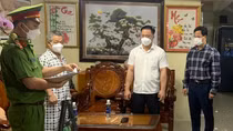 Chủ tịch UBND phường cùng 3 cán bộ bị bắt do sai phạm liên quan đến đất đai