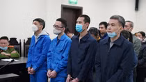 Vợ chồng chủ mưu vụ vận chuyển trái phép 30.000 tỷ đồng lĩnh án hơn 12 năm tù