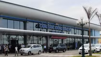 Mở cửa trở lại 9 sân bay