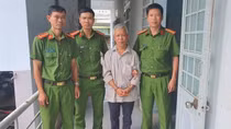Đổ thuốc sâu xuống giếng nước để hạ độc vợ cũ