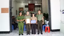 Cụm thi đua số 9 – Bộ Công an bàn giao 3 căn nhà Nghĩa tình đồng đội
