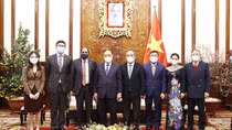 Chủ tịch nước Nguyễn Xuân Phúc tiếp khách quốc tế
