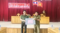 Công an tỉnh Thanh Hóa thăm, chúc Tết cổ truyền Công an tỉnh Hủa Phăn