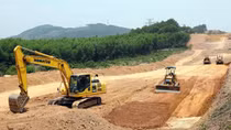 Không để xảy ra tình trạng mua đi bán lại mỏ vật liệu trong xây dựng cao tốc Bắc – Nam