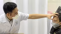 Phẫu thuật thành công u hốc mắt phức tạp cho cậu bé dân tộc Thái