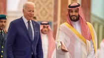 Mỹ "xem xét lại" mối quan hệ với Arab Saudi vì cắt giảm sản lượng dầu mỏ