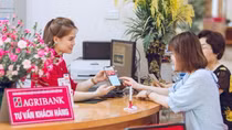 Hơn 900 giải thưởng chờ đón tân sinh viên năm học 2022-2023 khi mở tài khoản tại Agribank