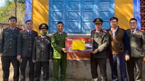 Xuân đầy một dải biên cương