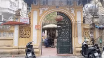 Chuyện phố và giai nhân ngõ Trạm
