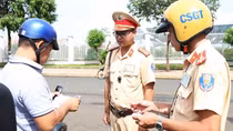 Cần thiết ban hành Luật Trật tự an toàn giao thông đường bộ: Vì sự an toàn của cả cộng đồng